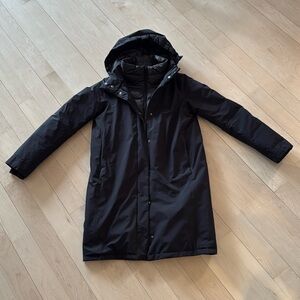 Women’s HERNO Black Size 44 (fits like a 6)